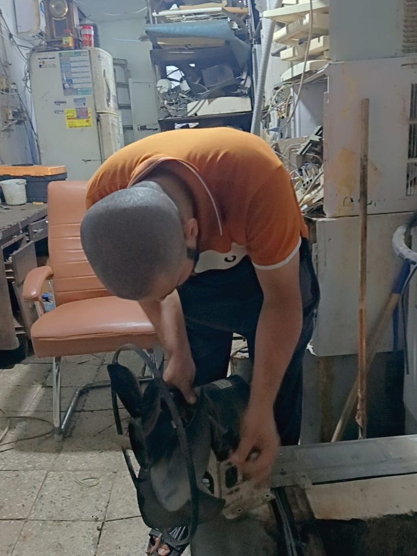 فحص غسالة ونشافة مكدّسة في جدة